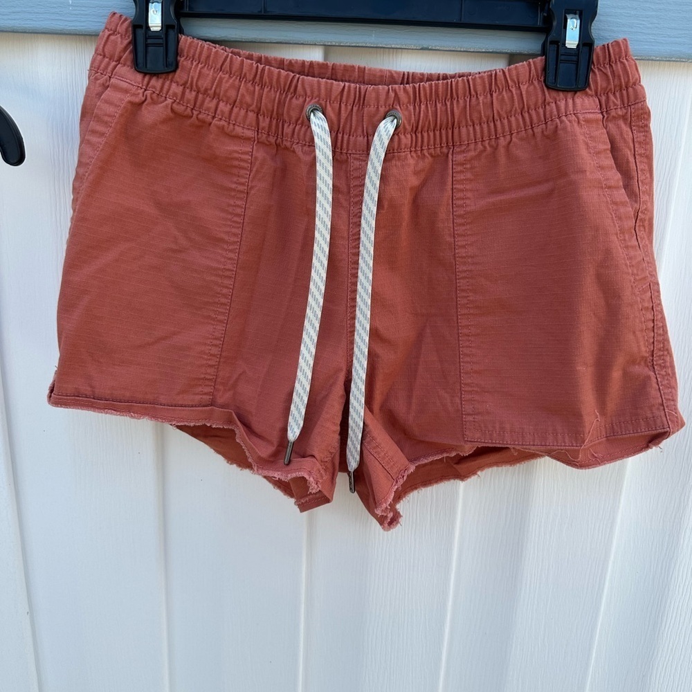 Vuori Women's Rust Drawstring Athletic Shorts